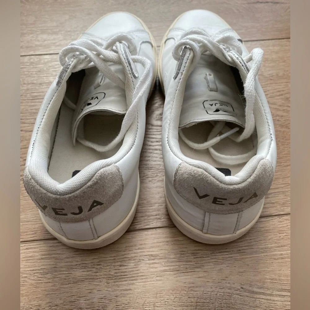 Veja Classic White Lace-Up Sneakers - Picture 5 of 11